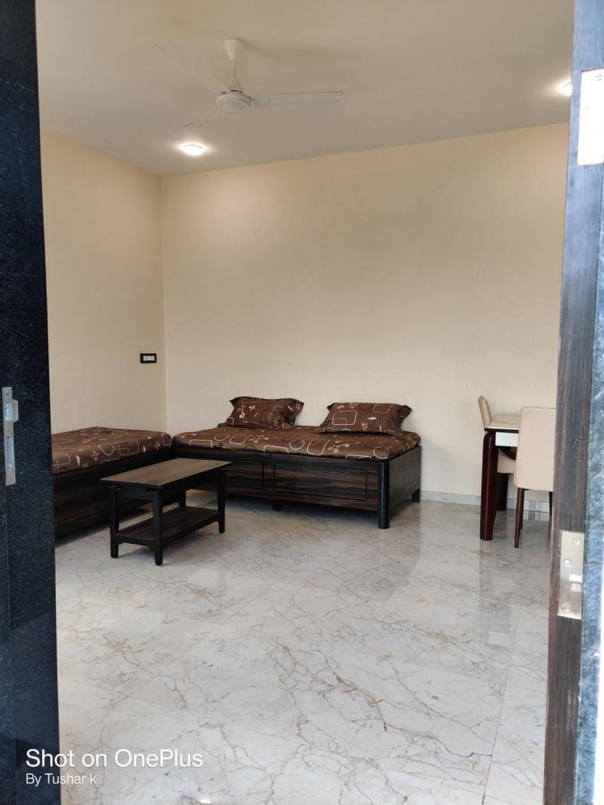 Royal Meadows Igatpuri 2Bhk Poolside Villa Buitenkant foto