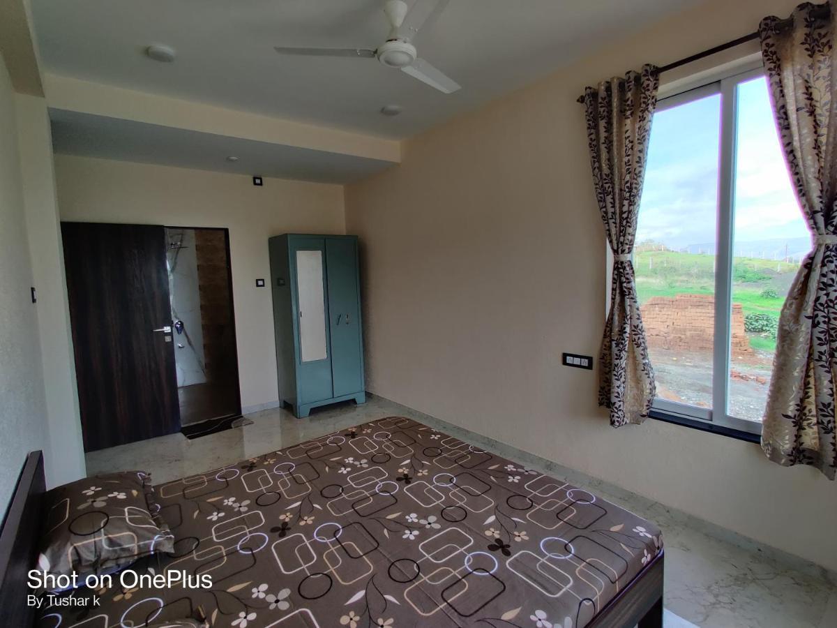Royal Meadows Igatpuri 2Bhk Poolside Villa Buitenkant foto