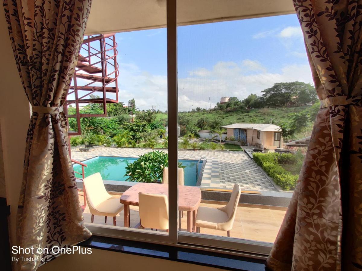 Royal Meadows Igatpuri 2Bhk Poolside Villa Buitenkant foto